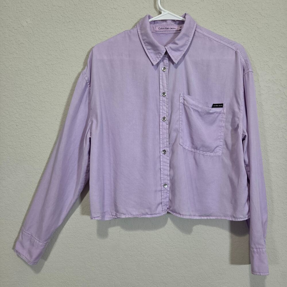 Calvin Klein Jeans Women's Small Cropped Button Up Shirt Lavender Tencel Lyocell